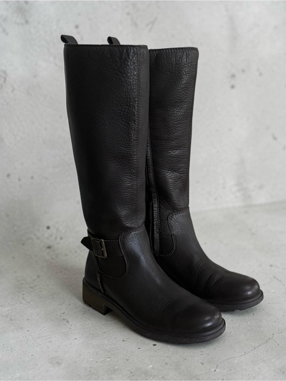 UGG Women’s Harrison Tall Leather Riding Boots Dark Brown 7.5 EUC! - Picture 3 of 12